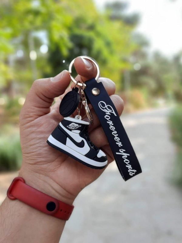 آویز سیلیکونی طرح کتونی جردن